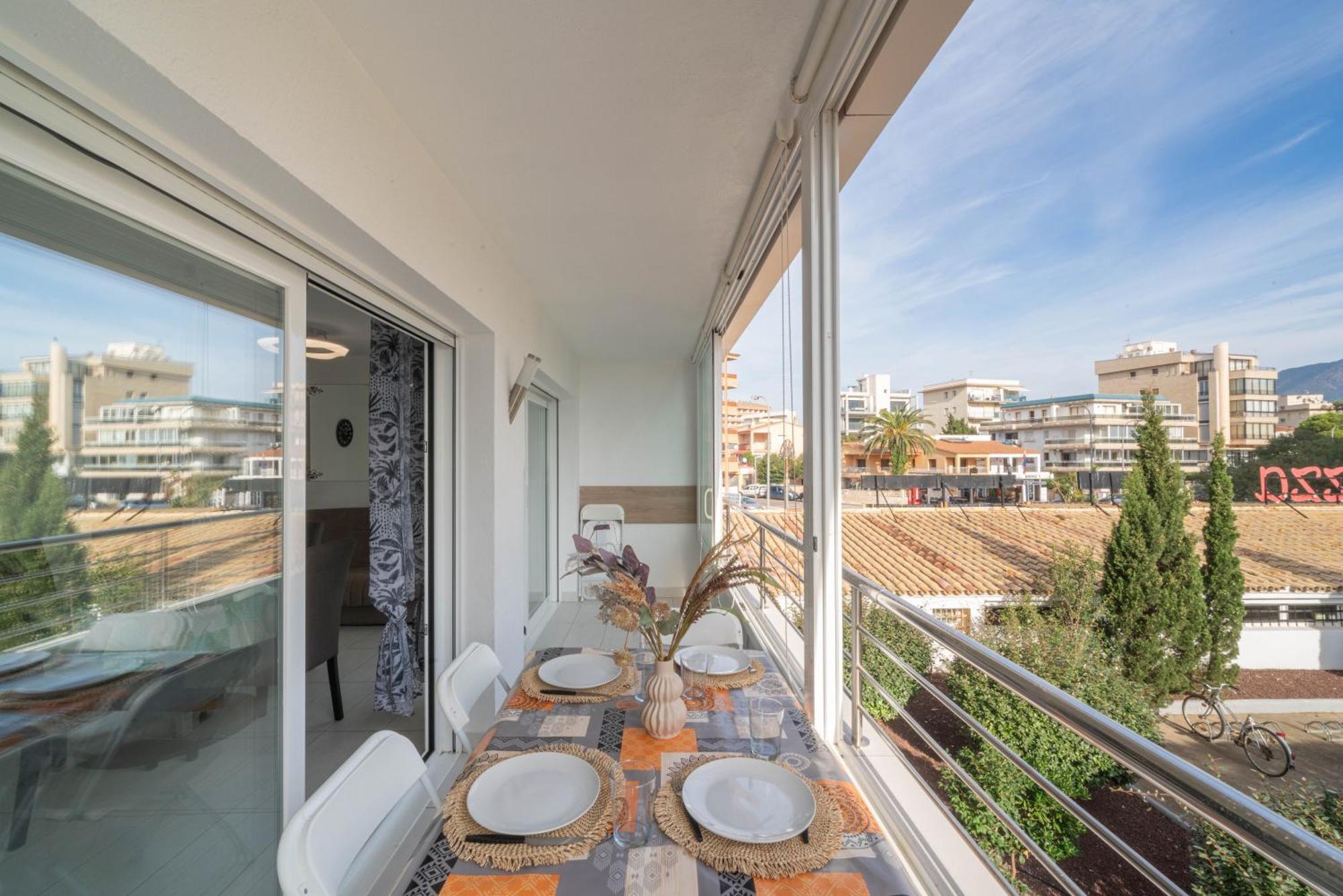 Welhomy Magnifique Appartement Santa Margarida Roses Estany Екстер'єр фото