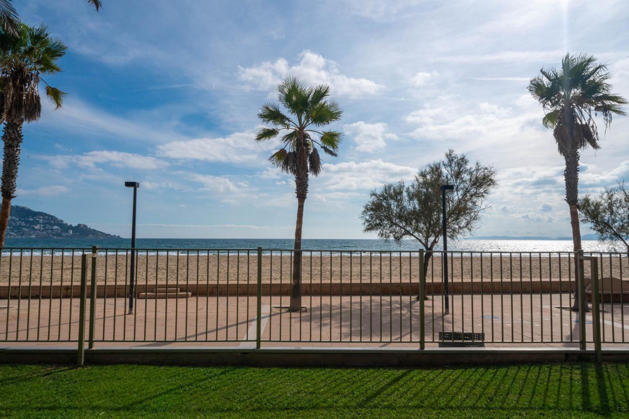 Welhomy Magnifique Appartement Santa Margarida Roses Estany Екстер'єр фото